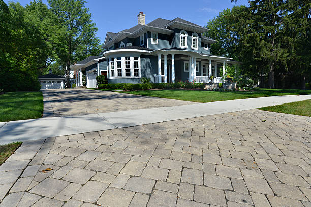 Best Professional Driveway Pavers  in Amboy, WA
